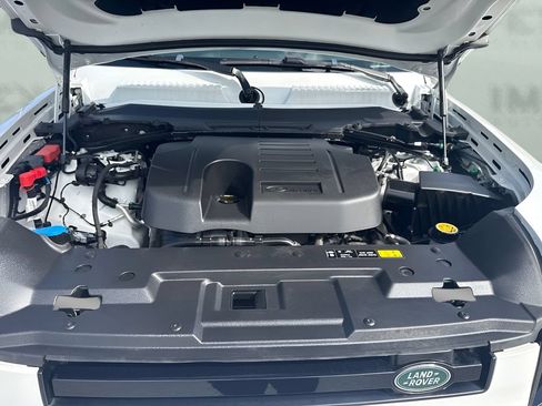 Used 2023 Land Rover Defender 110 X-Dynamic SE AWD/4WD image 19