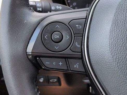 Certified 2021 Toyota RAV4 XLE Premium FWD image 25