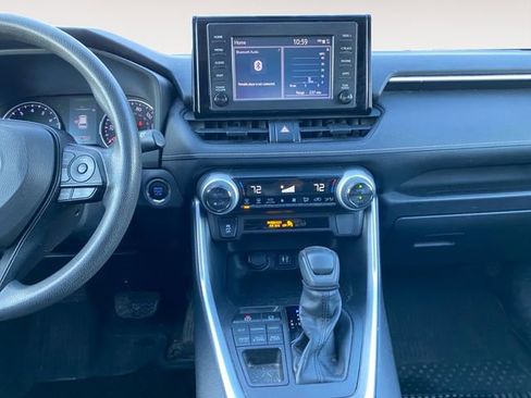 Used 2019 Toyota RAV4 XLE image 11