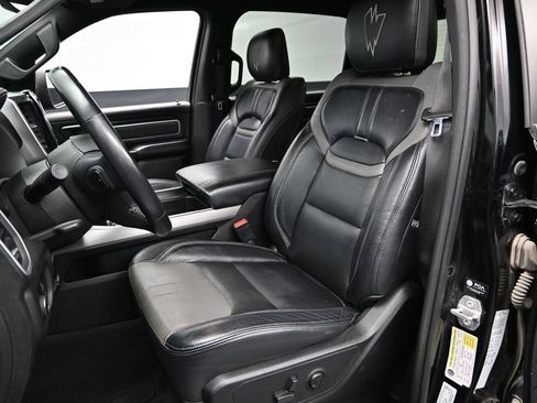 Used 2022 RAM 1500 Big Horn AWD/4WD image 22