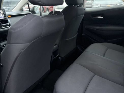 Used 2021 Toyota Corolla LE image 16