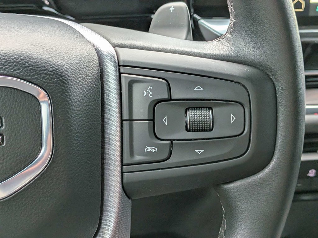 Used 2024 GMC Sierra 1500 SLT w/ SLT Premium Plus Package AWD/4WD image 27