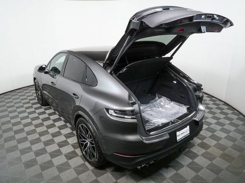 New 2026 Porsche Cayenne S image 34