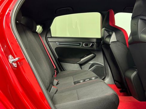 Used 2023 Honda Civic Type R image 15