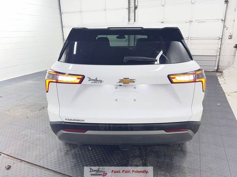 Used 2025 Chevrolet Equinox LT FWD image 6