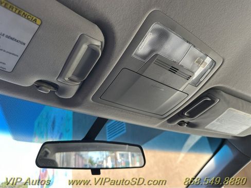 Used 2012 Toyota Camry LE image 24