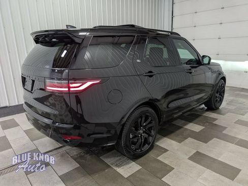 Used 2024 Land Rover Discovery Dynamic SE AWD/4WD image 4