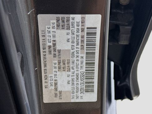 Used 2018 MAZDA MAZDA3 Touring image 40