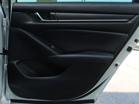 Used 2022 Honda Accord Sport image 46