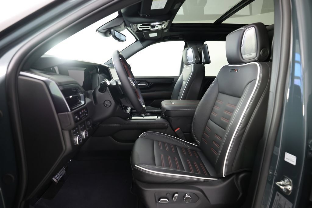 Used 2026 GMC Yukon AT4 Ultimate AWD/4WD image 19