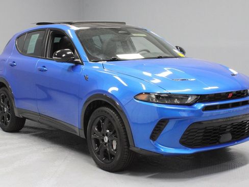 Used 2024 Dodge Hornet R/T Plus w/ R/T Blacktop Package AWD/4WD image 1