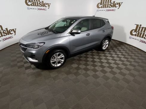 Used 2023 Buick Encore GX Preferred w/ Cold Weather Comfort Package FWD image 4
