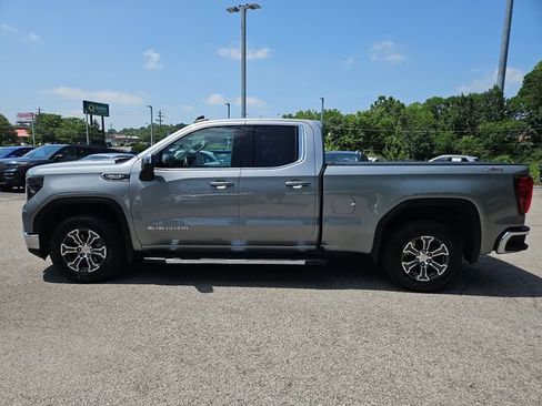 Used 2023 GMC Sierra 1500 SLE AWD/4WD image 27