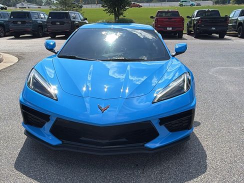 Used 2023 Chevrolet Corvette Stingray Coupe w/ Z51 Performance Package RWD image 3