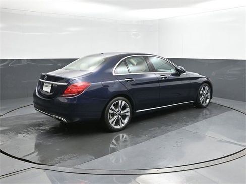 Used 2019 Mercedes-Benz C 300 Sedan image 11