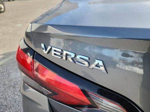 Used 2021 Nissan Versa SV image 17