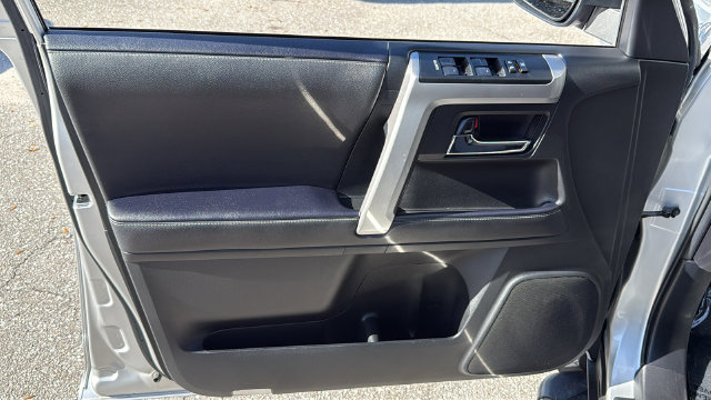 Used 2022 Toyota 4Runner SR5 RWD image 15