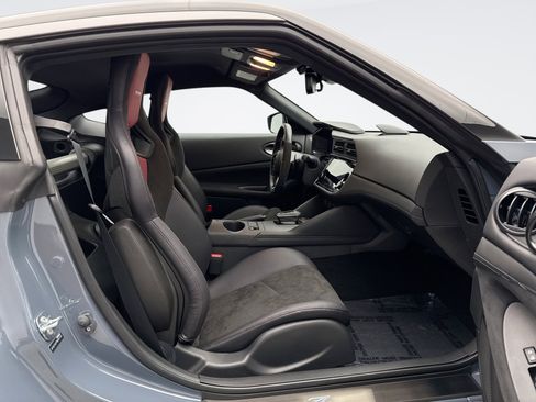 Used 2024 Nissan Z NISMO w/ Floor Mat Package image 18