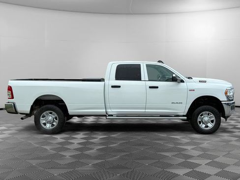 Used 2021 RAM 2500 Tradesman w/ Chrome Appearance Group AWD/4WD image 6