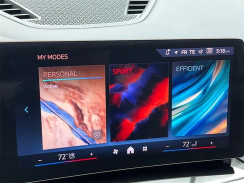 Used 2025 BMW X2 xDrive28i w/ Premium Package image 27