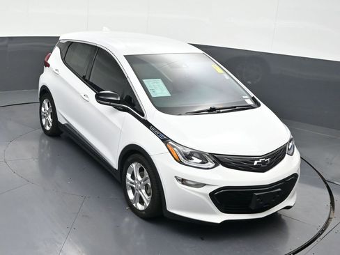 Used 2020 Chevrolet Bolt LT image 21