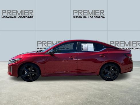 Certified 2024 Nissan Sentra SR FWD image 6