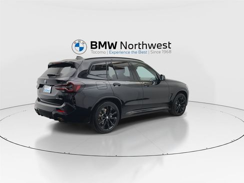 Used 2023 BMW X3 xDrive30i w/ M Sport Package image 3