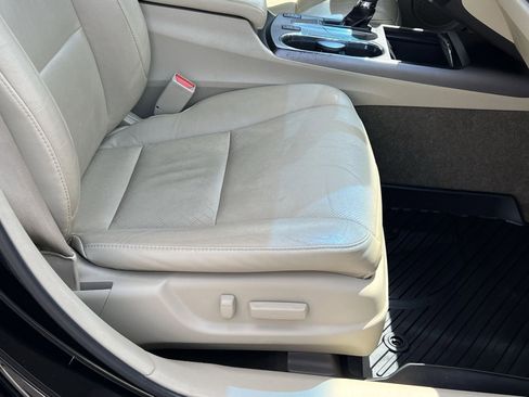 Used 2014 Acura RDX FWD image 31