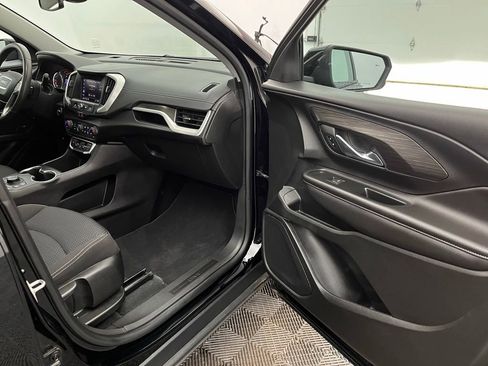 Used 2022 GMC Terrain SLE w/ Driver Convenience Package image 33