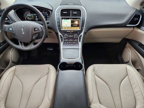 Used 2017 Lincoln MKX Reserve image 36