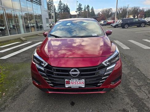 New 2025 Nissan Versa SV image 2