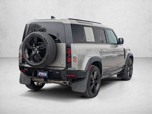 Used 2022 Land Rover Defender 110 X-Dynamic HSE image 5
