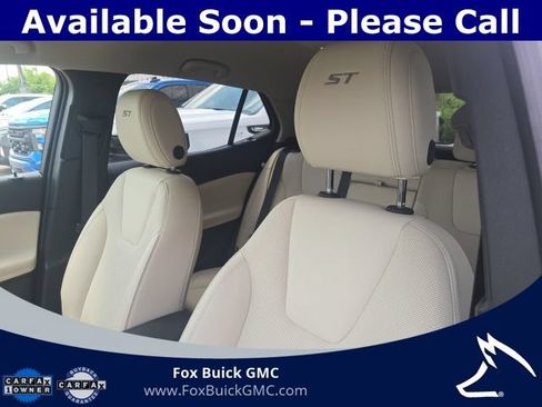 Used 2024 Buick Encore GX Sport Touring w/ Comfort Package AWD/4WD image 9