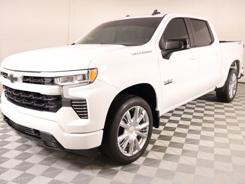 Used 2023 Chevrolet Silverado 1500 RST AWD/4WD image 11