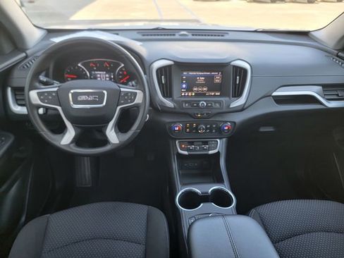 Certified 2023 GMC Terrain SLE w/ Driver Convenience Package image 15