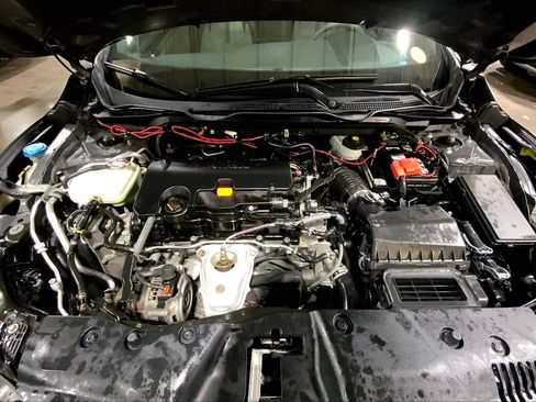 Used 2018 Honda Civic LX-P image 32