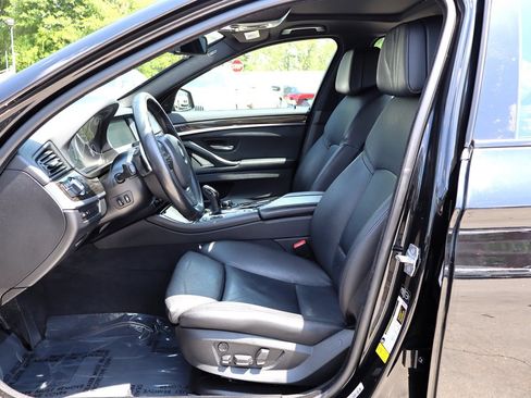 Used 2013 BMW 550i Sedan image 15