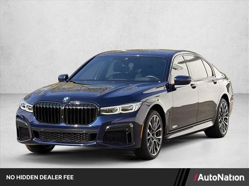 Used 2022 BMW 750i xDrive w/ Executive Package AWD/4WD image 1