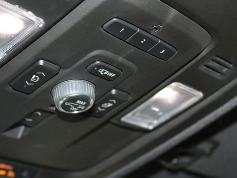 Used 2024 Chevrolet Tahoe Premier image 48