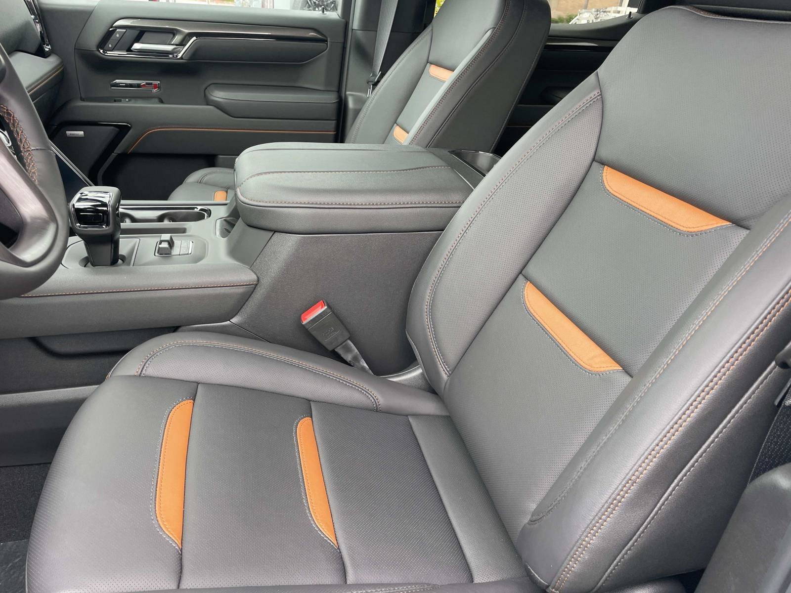 New 2026 GMC Sierra 1500 AT4 w/ AT4 Premium Package AWD/4WD image 22