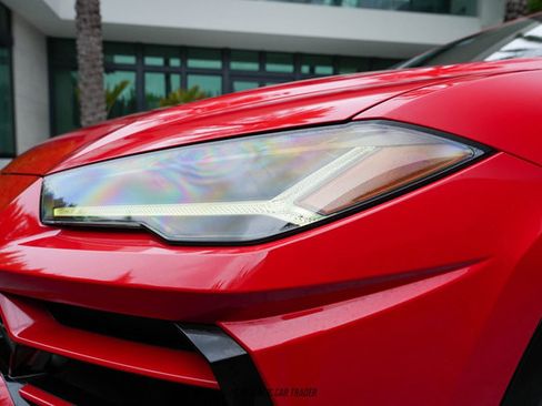 Used 2019 Lamborghini Urus image 54