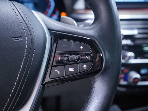 Used 2022 BMW 530i w/ Convenience Package image 21