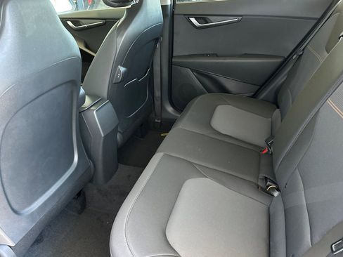 New 2026 Kia Niro LX FWD image 12