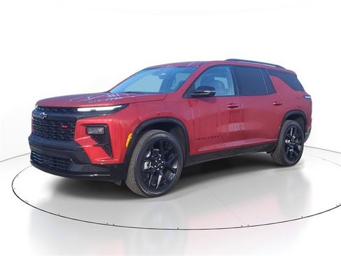 Certified 2024 Chevrolet Traverse RS w/ LPO, Floor Liner Package image 2