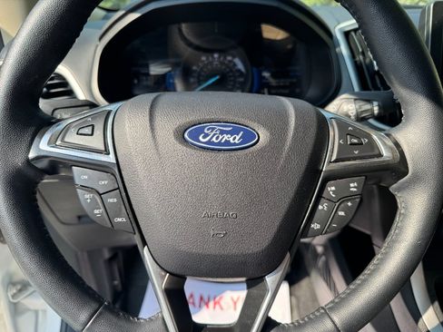 Used 2024 Ford Edge SEL w/ Convenience Package AWD/4WD image 14