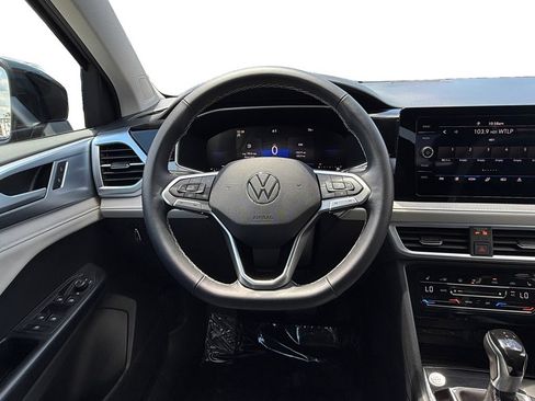 Used 2025 Volkswagen Taos SE w/ Black Wheel Package FWD image 12