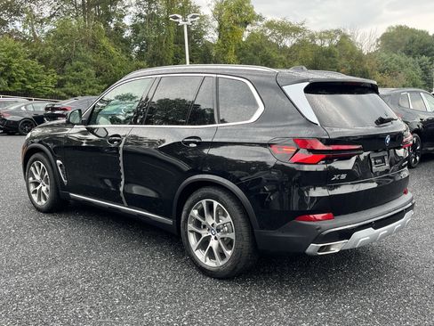 Used 2026 BMW X5 xDrive50e w/ Executive Package image 5