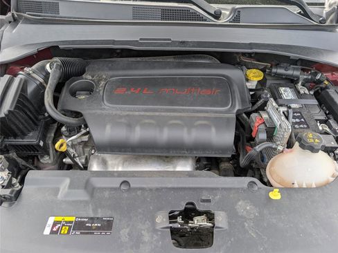 Used 2022 Jeep Compass Limited image 36