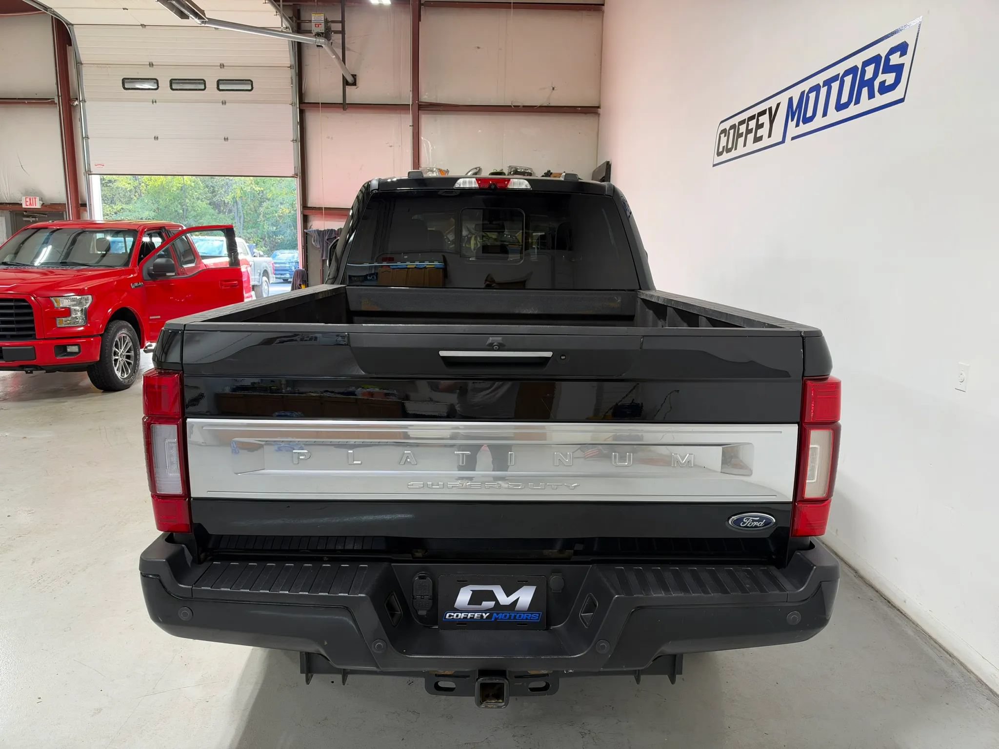 Used 2020 Ford F250 Platinum AWD/4WD image 5