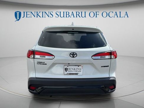 Used 2024 Toyota Corolla Cross AWD Hybrid image 4